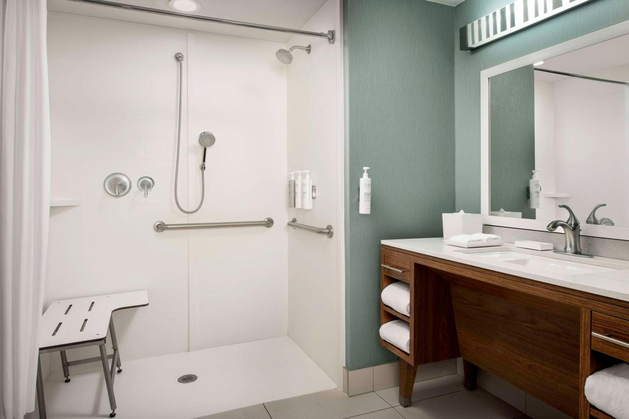 Home2 Suites By Hilton Lexington University / Medical Center Екстер'єр фото