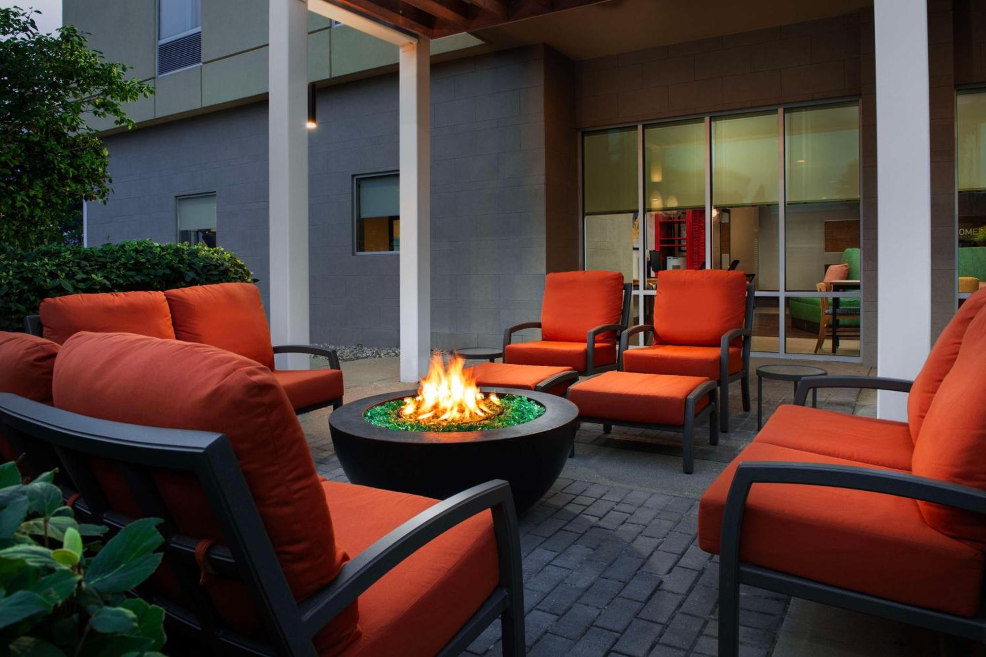 Home2 Suites By Hilton Lexington University / Medical Center Екстер'єр фото